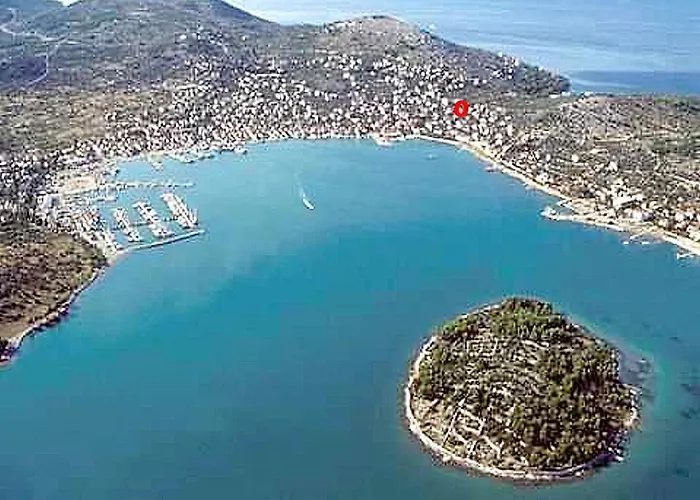 Apartment Ivanka Ap C Sa Grijanim Bazenom I Besplatnim Parkingom *