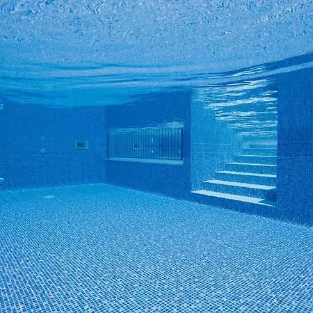 Ivanka Ap C Sa Grijanim Bazenom I Besplatnim Parkingom * Murter